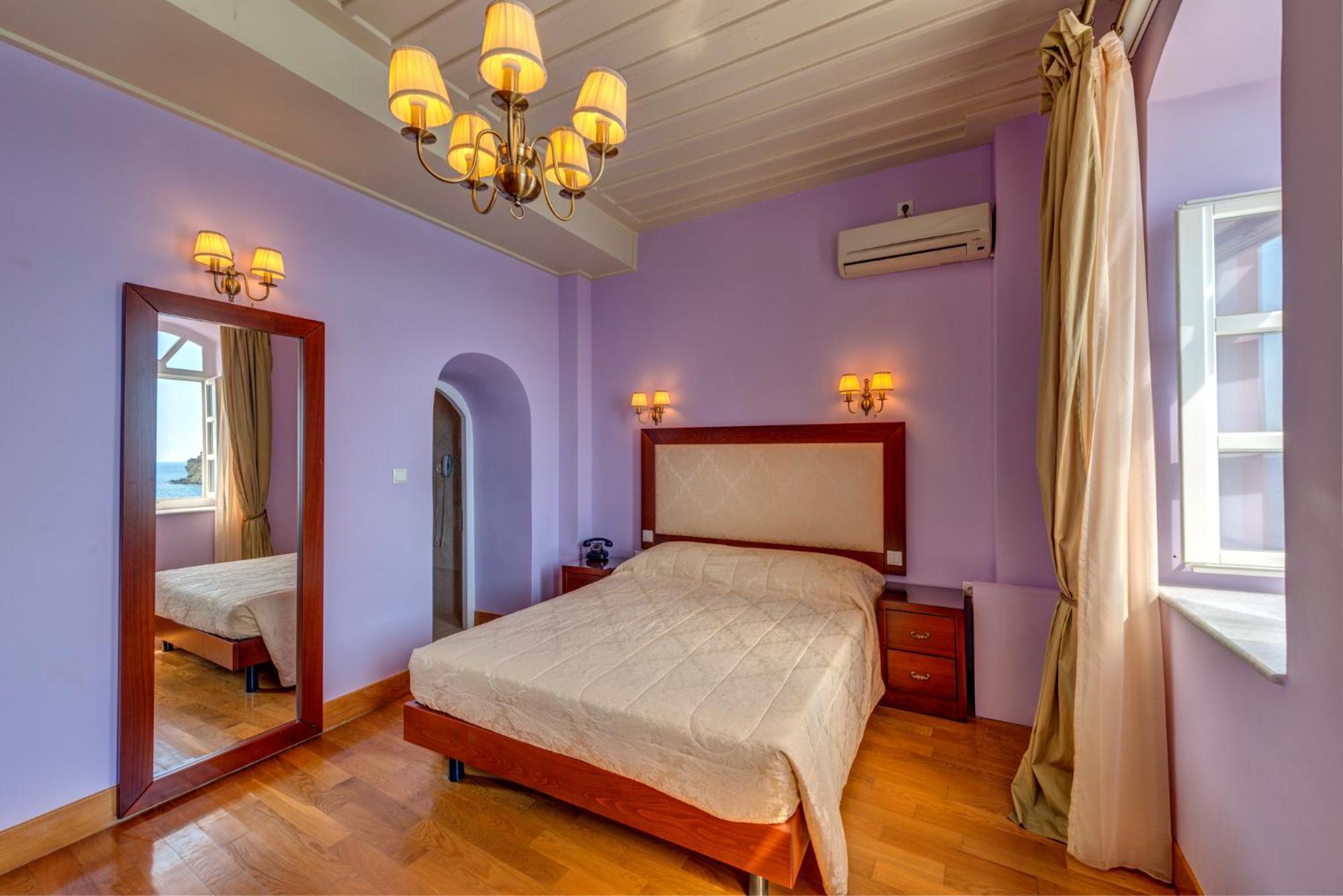 Apollonion Palace Ермополи Стая снимка